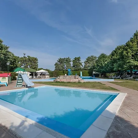 Lägenhetshotell Sportive Ladispoli